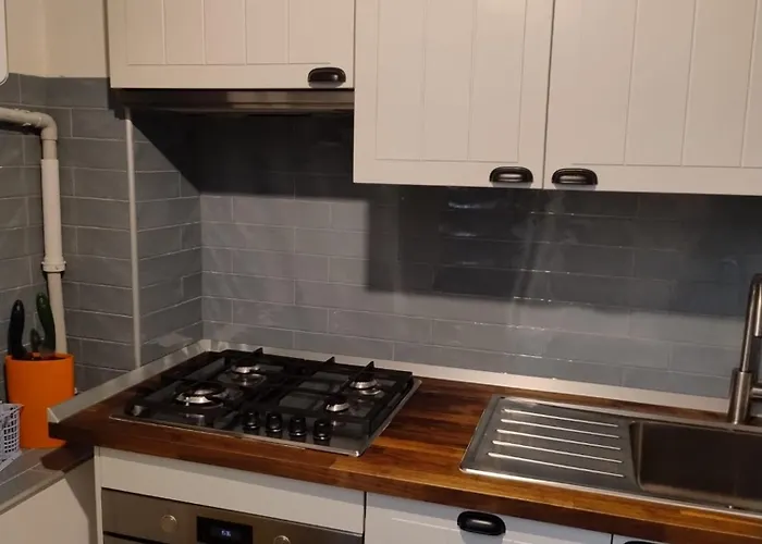 Luisa In Palazzo Bianchi