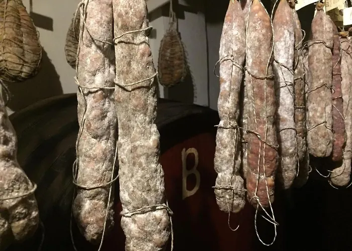 Luisa In Palazzo Bianchi